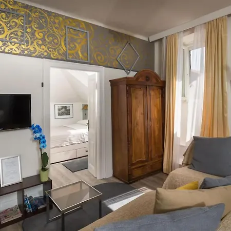 Double With Old Town View Apartment *