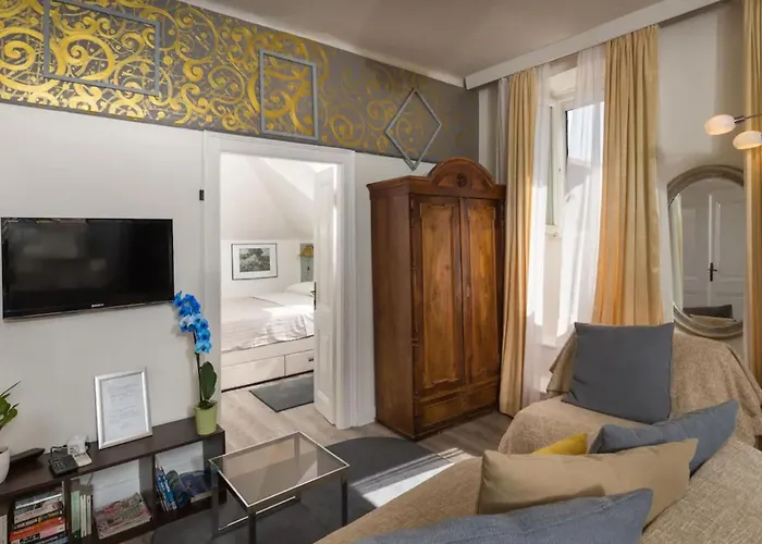 Double With Old Town View Apartmán *